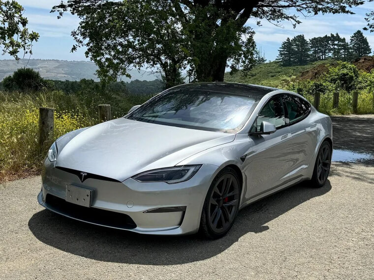 Tesla Model S Plaid