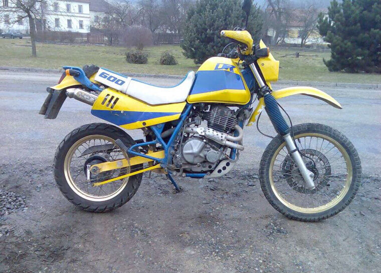 Suzuki DR600