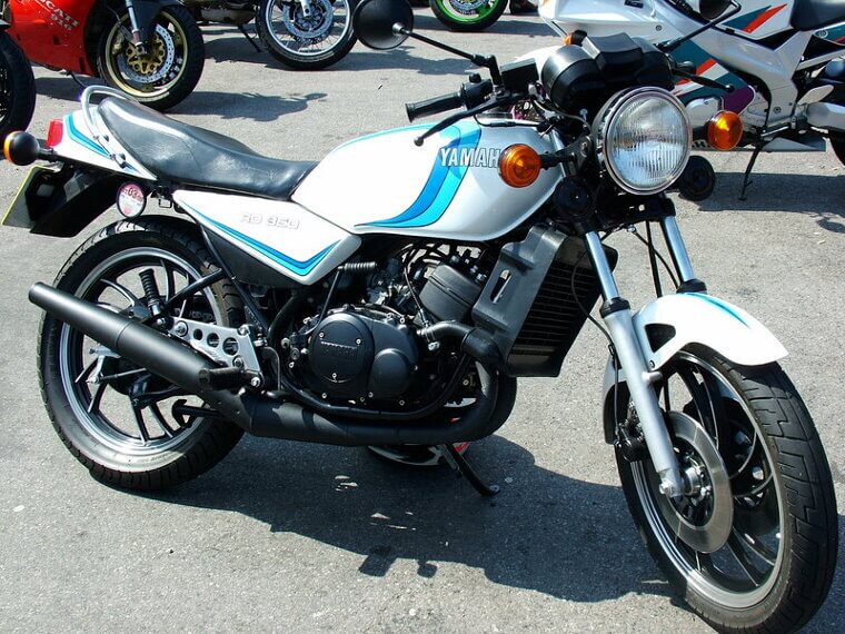 Yamaha RD350LC