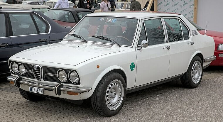 Alfa Romeo Alfetta (1972–1987)