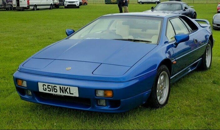 Lotus Esprit (1976–2004)