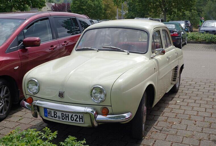 Renault Dauphine (1956–1967)