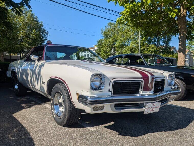 ​1974 Oldsmobile 442