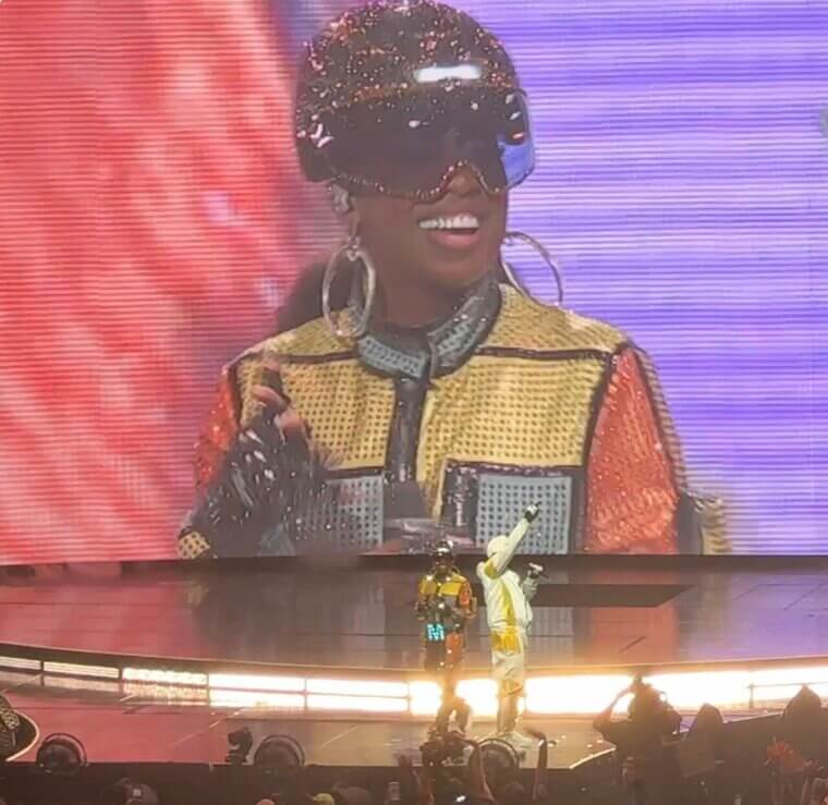 Missy Elliot: Lived in Extreme Poverty and Often Had to Borrow Money for Basic Necessities