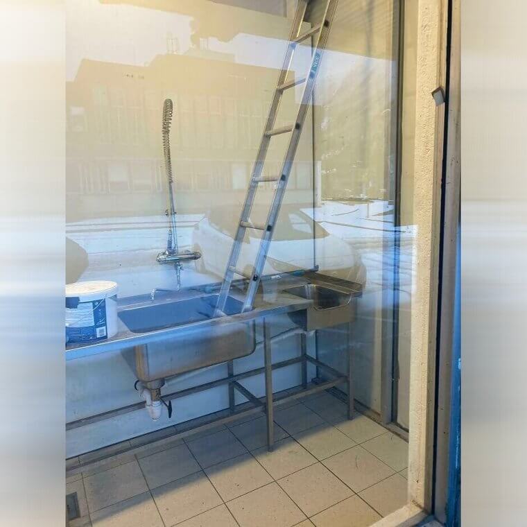 A Ladder in a Sink