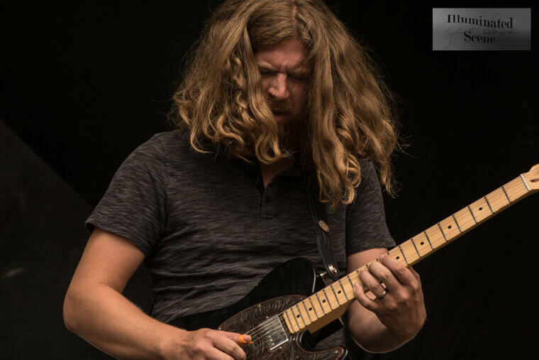 Tyler Childers - Feathered Indians