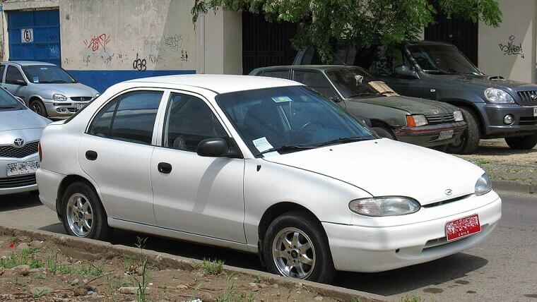 Hyundai Accent (1995–1999)