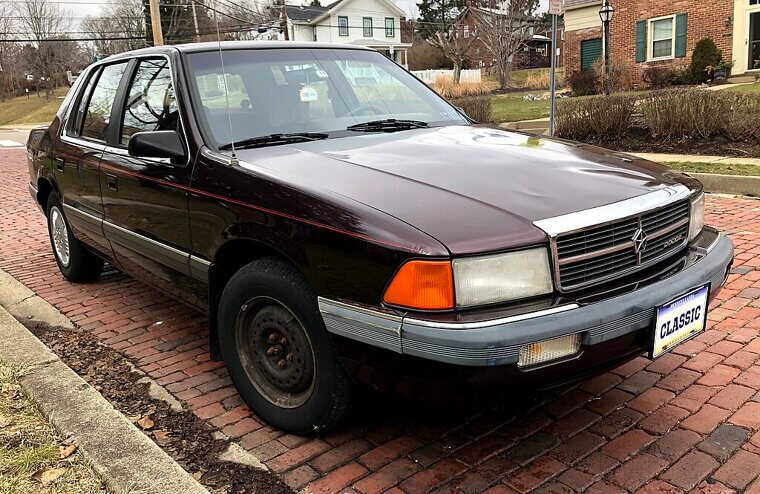 Dodge Spirit (1990–1995)