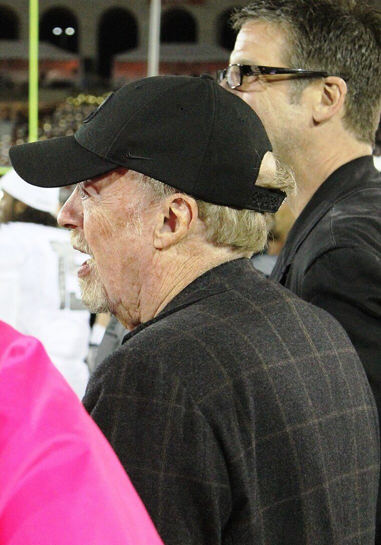 Phil Knight and Family ($41 Billion) - Oregon