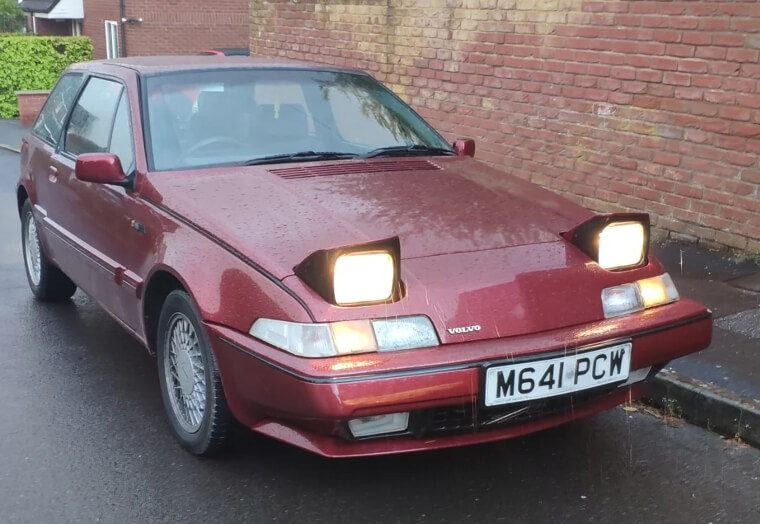 Volvo 480: The Quirky Swedish Hatch With Unexpected Pop-Up Headlights