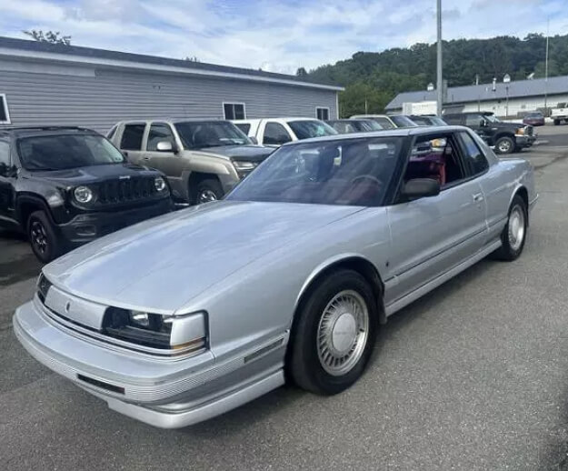 Oldsmobile Toronado Trofeo: The High-Tech Luxury Coupe With Digital Dash
