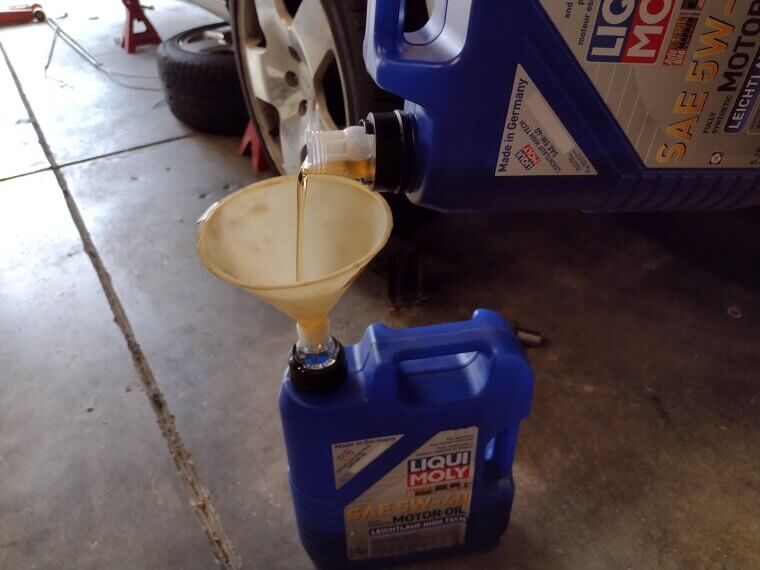 Choose Winter‑Friendly Engine Oil