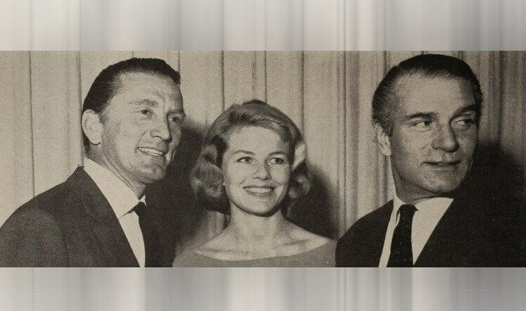 The "Old School" Friction of Kirk Douglas and Laurence Olivier