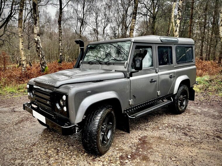Land Rover Defender