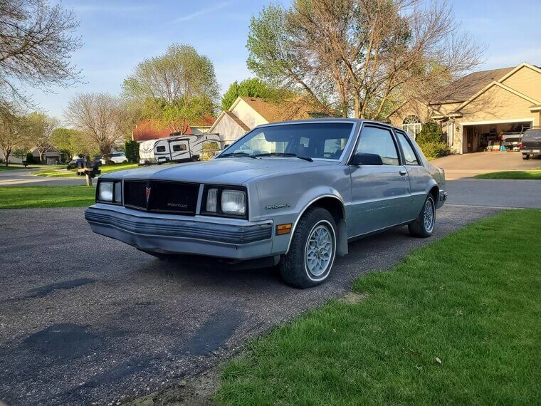 Pontiac Phoenix