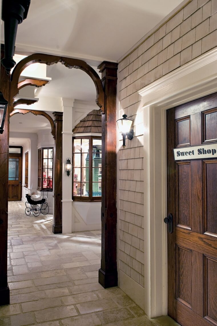 Barbara Streisand’s Basement Mall