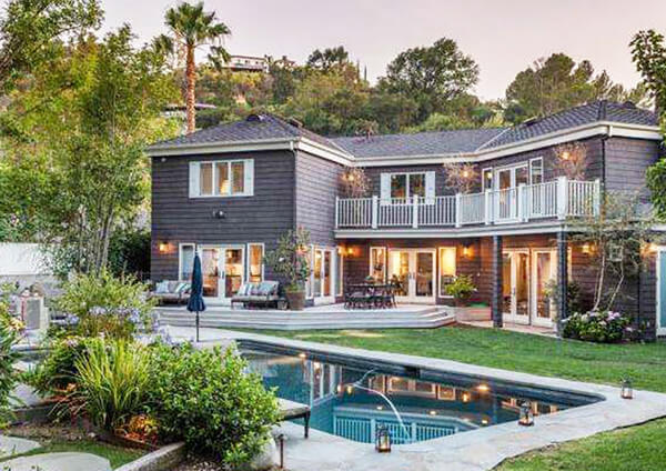 Neil Patrick Harris' Magic Room