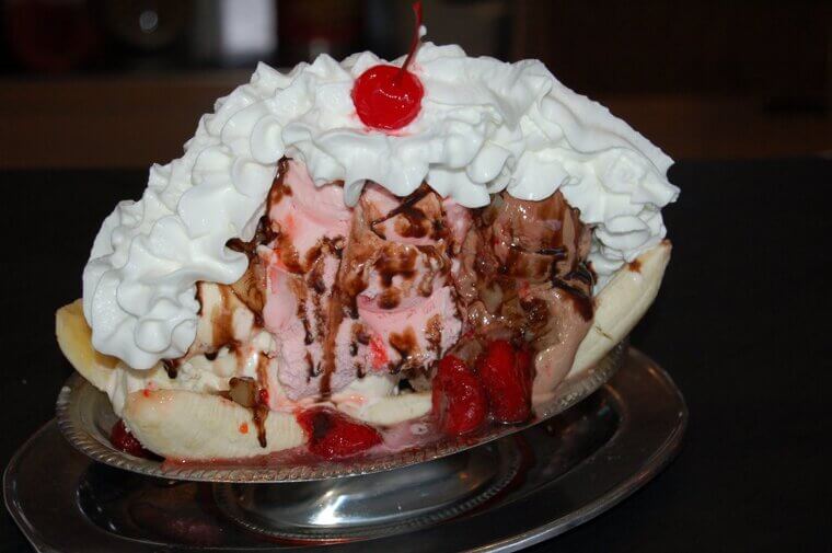 Ice Cream Sundaes and Banana Splits