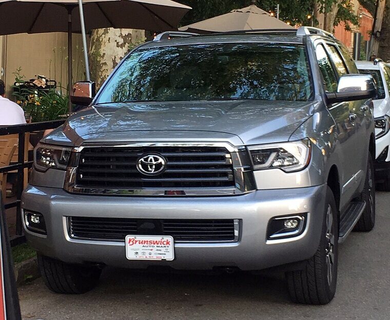 Toyota Sequoia