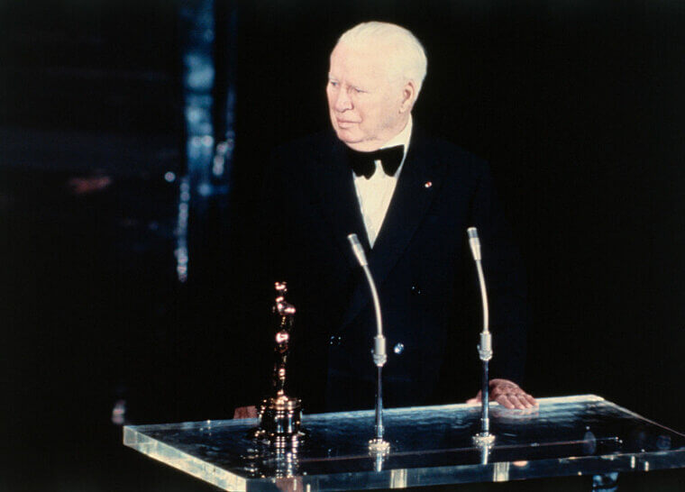 Charlie Chaplin's 12-Minute Standing Ovation From the Audience