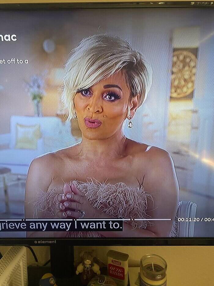 장면 전에 MUA가 화를 낼 때