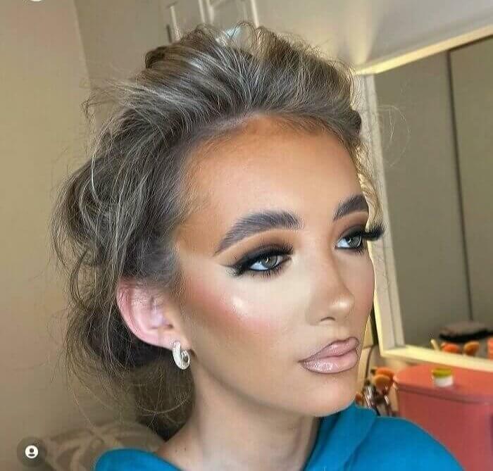 이마에만 브론저를 많이 바르기