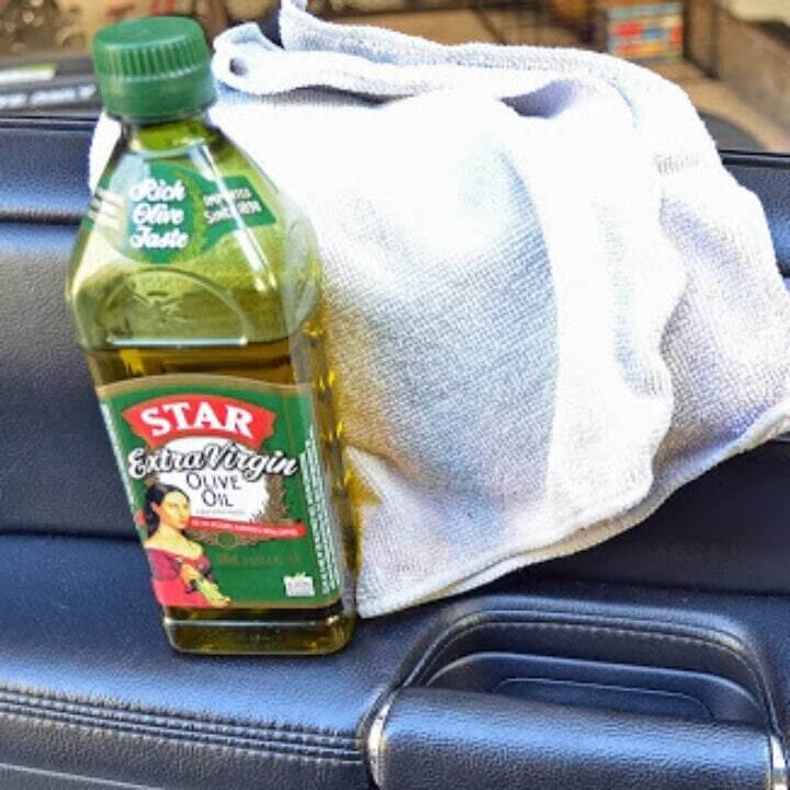 Clean Your Dash With Oil