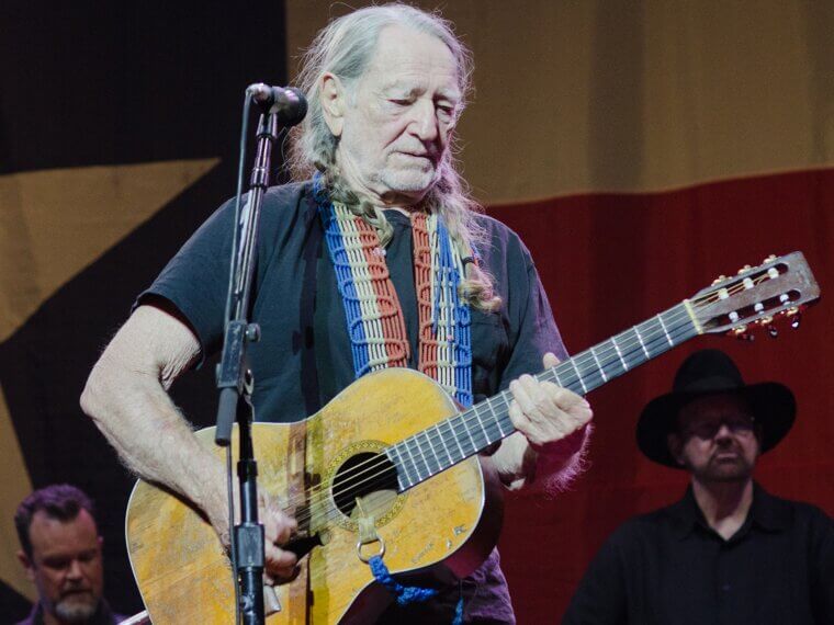 Willie Nelson passed on 'The Gambler' (Recorded by Kenny Rogers)