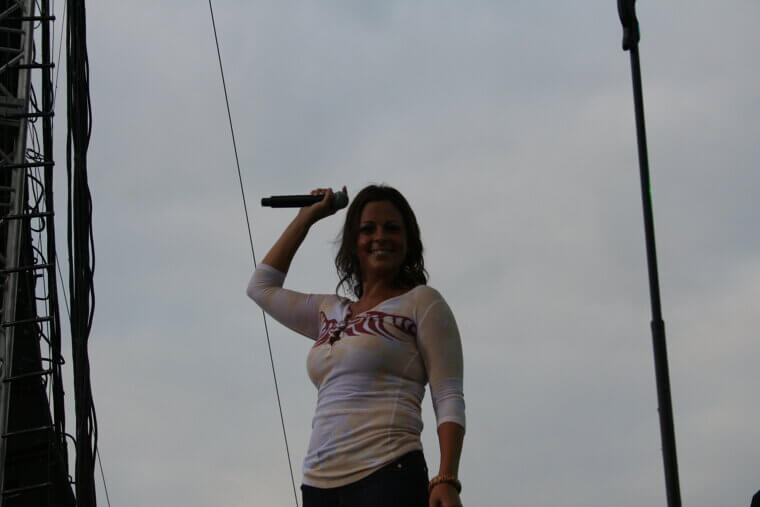 Sara Evans passed on 'Jesus, Take the Wheel' (Recorded by Carrie Underwood)