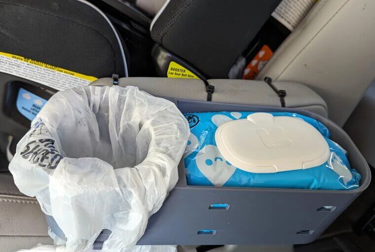 ​Keeping Old Cleaning Wipes in the Car