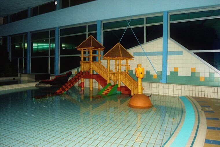 Unsupervised Swimming