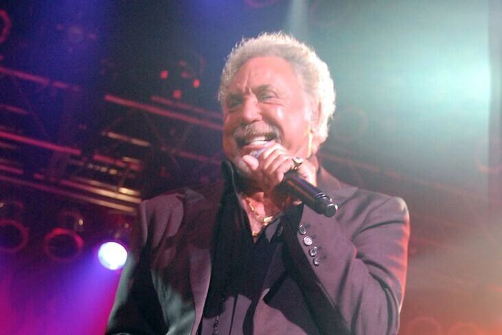 Tom Jones Fainted While Recording His James Bond Track