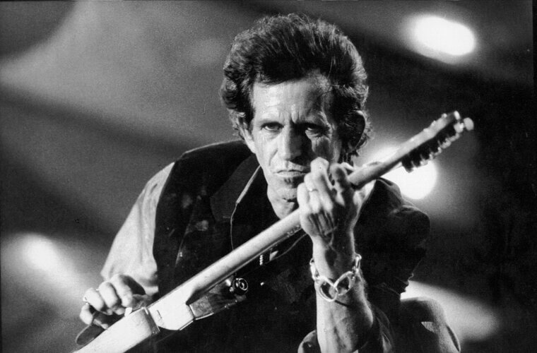 Keith Richards Memorized The Dewey Decimal System To Organize His Personal Library