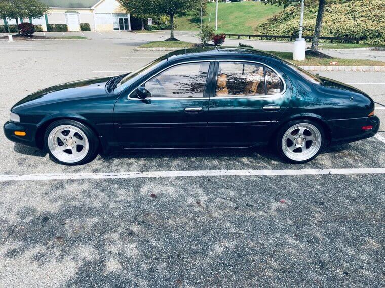 Infiniti J30