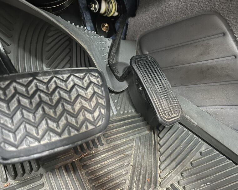 ​Slamming the Gas When the Engine Is Cold