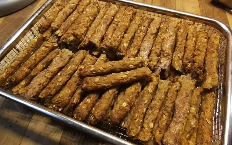 ​Using Food as a Pacifier