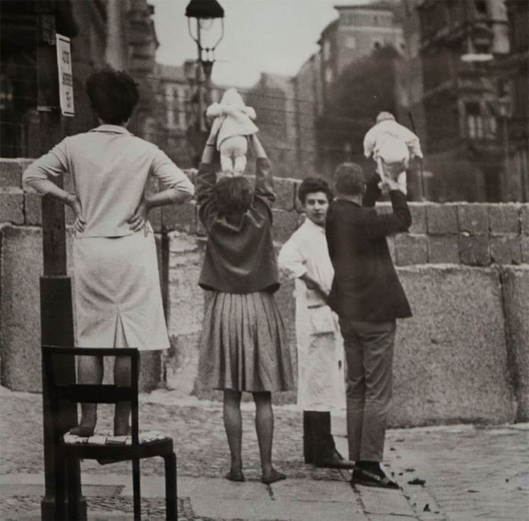How The Berlin Wall Split Families