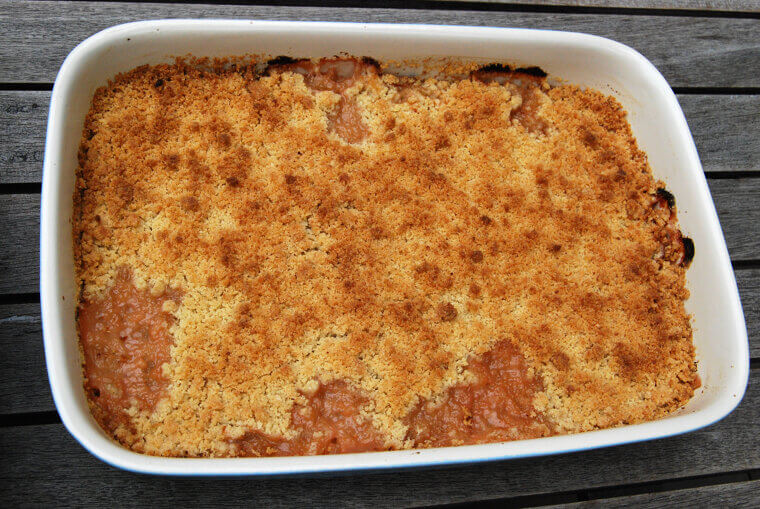 Rhubarb Crumble