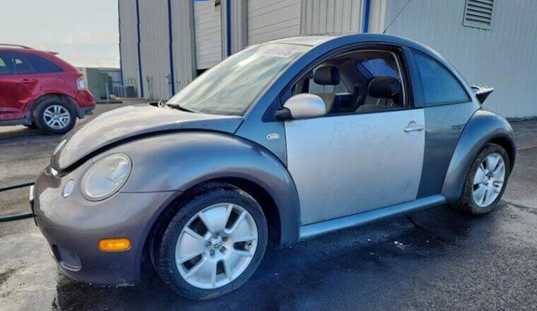 2003 Volkswagen Beetle - $1,850