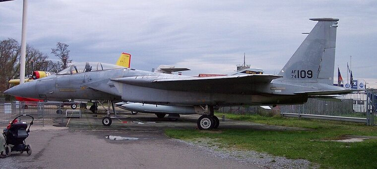 McDonnell Douglas F-15 Eagle (1976–present)