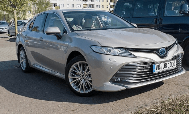 The Cars Mechanics Recommend for Drivers Over 60