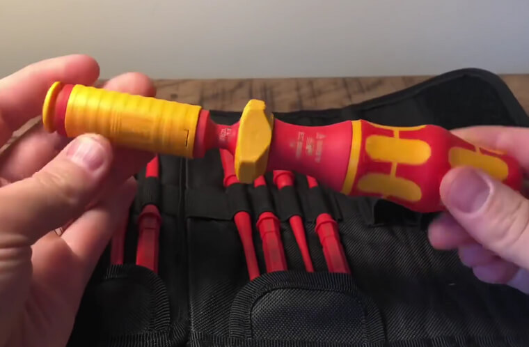 Small Torque Screwdriver