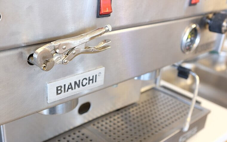 Locking Pliers (Vise-Grips)