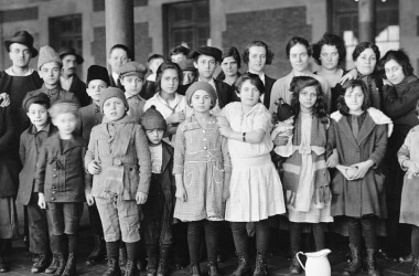 Rarely-Seen Photos That Deserve Their Place in History