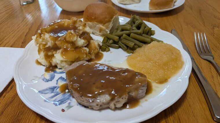 Pork Chops and Apple Sauce