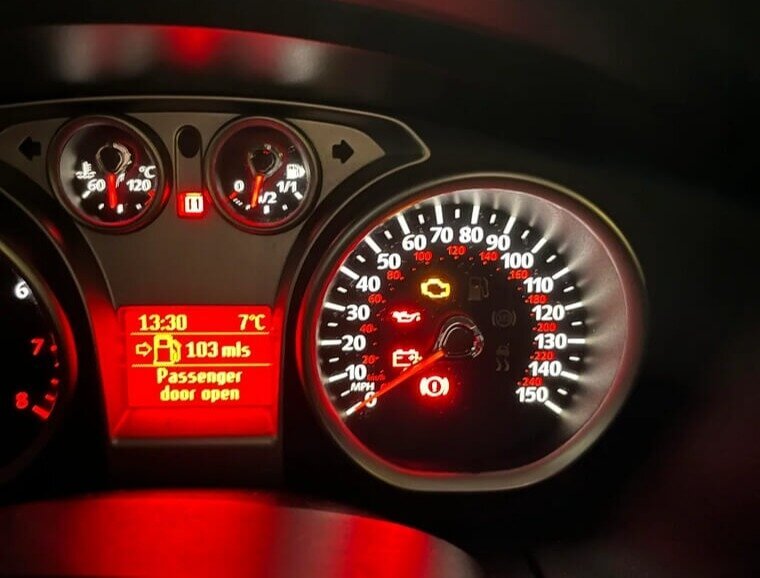 Car Warning Lights Are There for a Reason