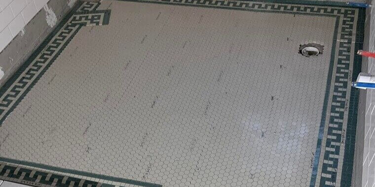 Hexagon Tile Floors That Lose Their Shine