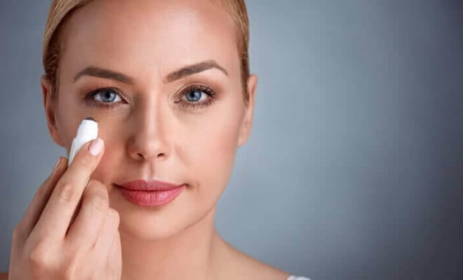 5 Effective Ways to Get Rid of Dark Under Eye Circles