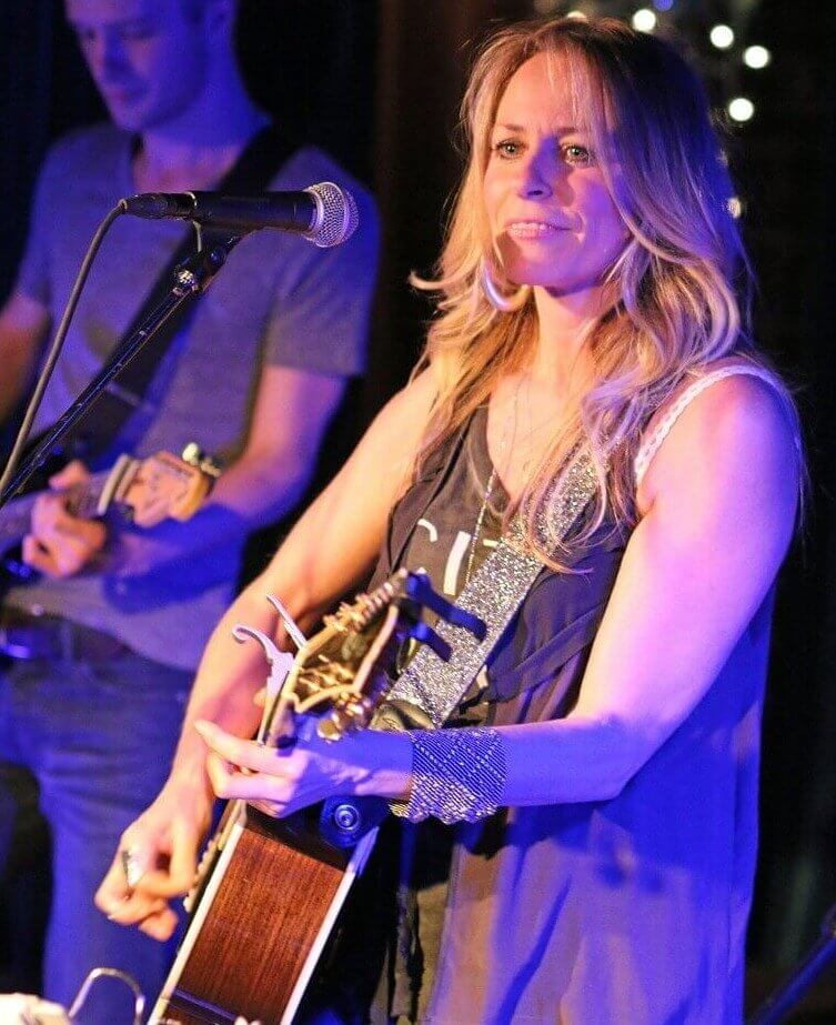 Deana Carter's "Strawberry Wine" Mourns the Tragic Loss of Innocence