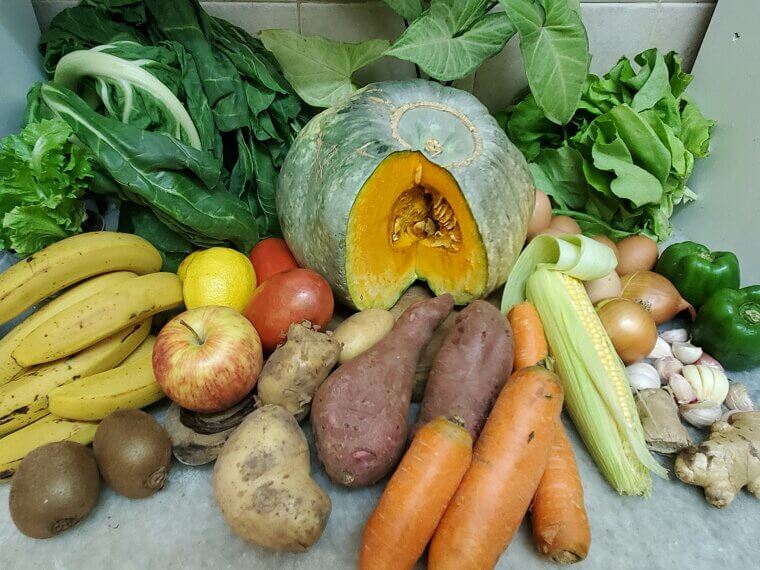 Storing Fruit or Root Vegetables in Cardboard Crates